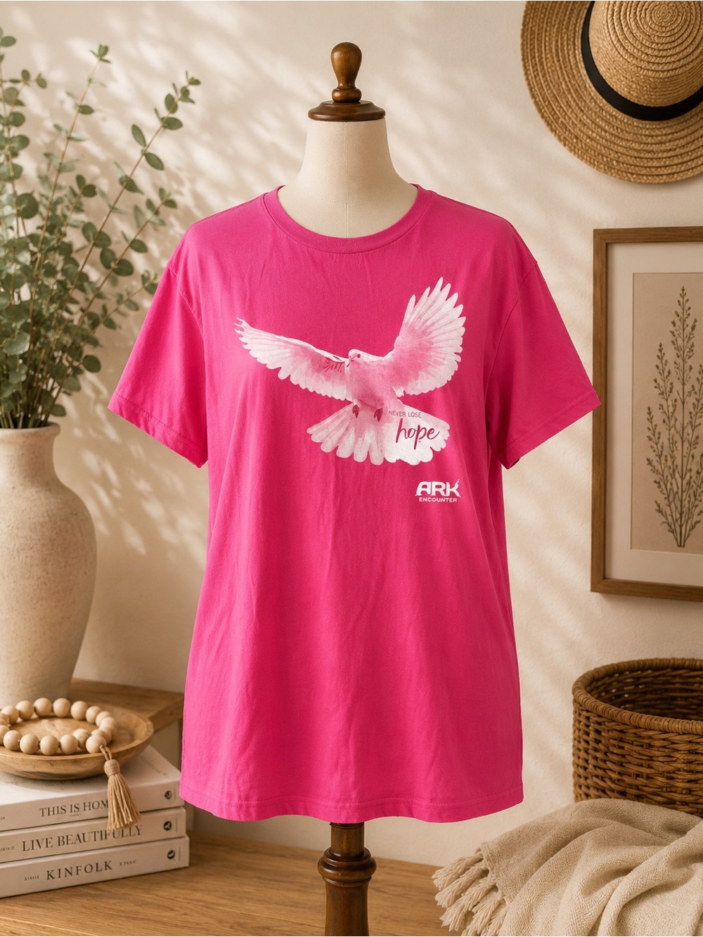 ARK Encounter Never Lose Hope Hot Pink Graphic Tee XL NWOT Faith Shirt